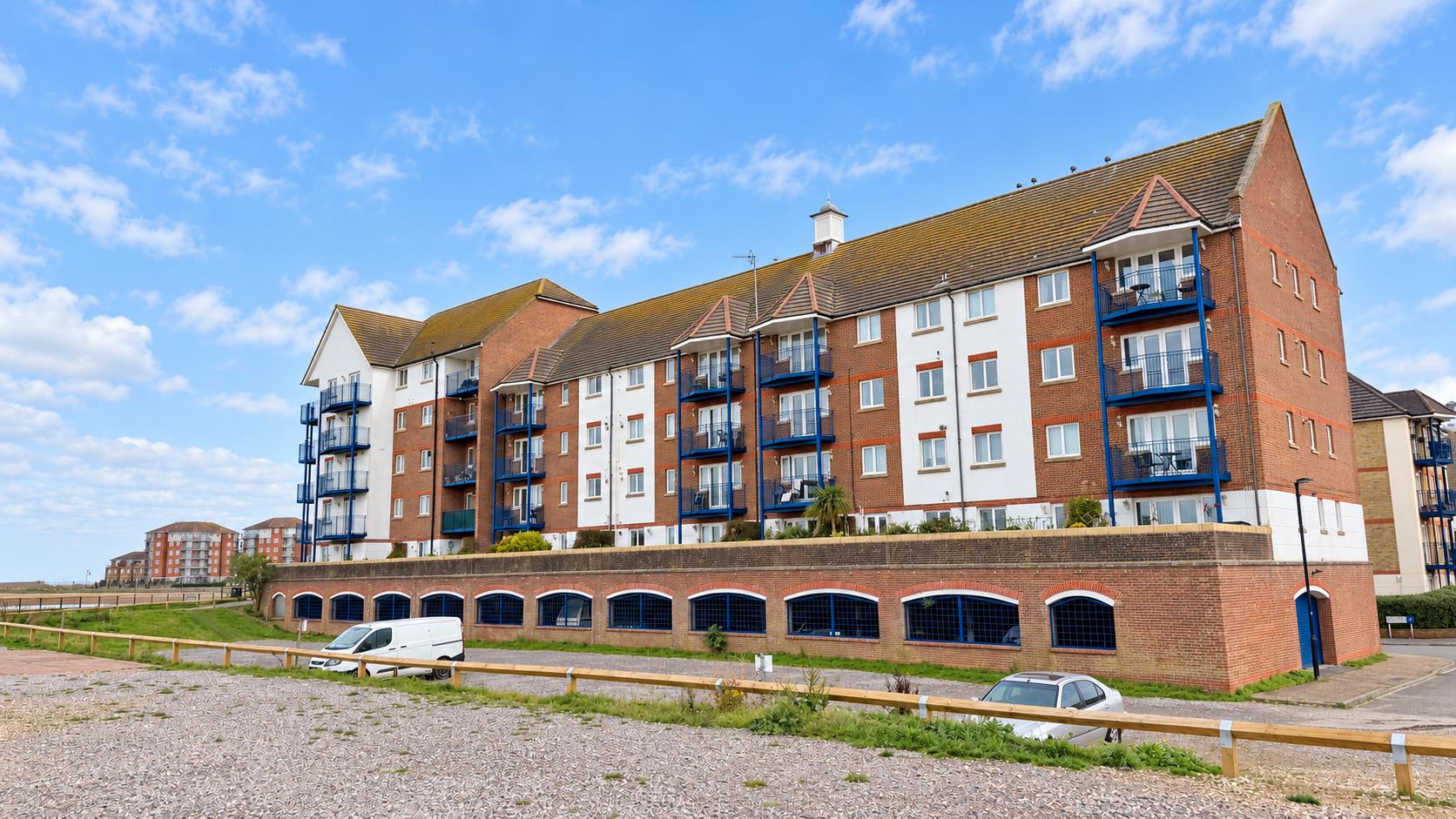Bermuda Place, Sovereign Harbour, Eastbourne